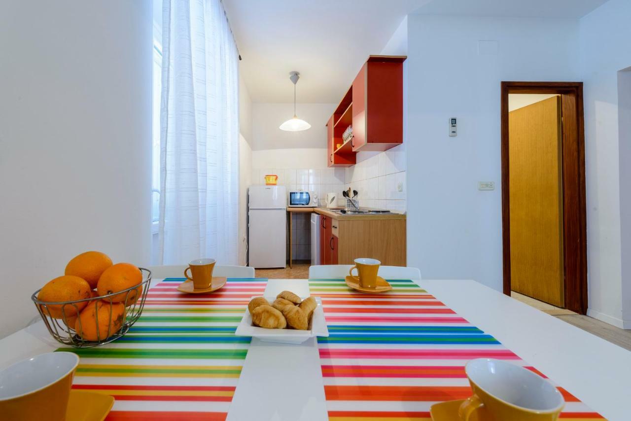 Regina Apartment